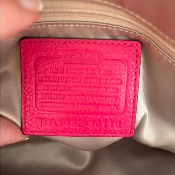 Coach A1482-30116 Madison Madeline Ostrich-Embossed White Leather Pink Trim BNOT - Picture 4 of 16